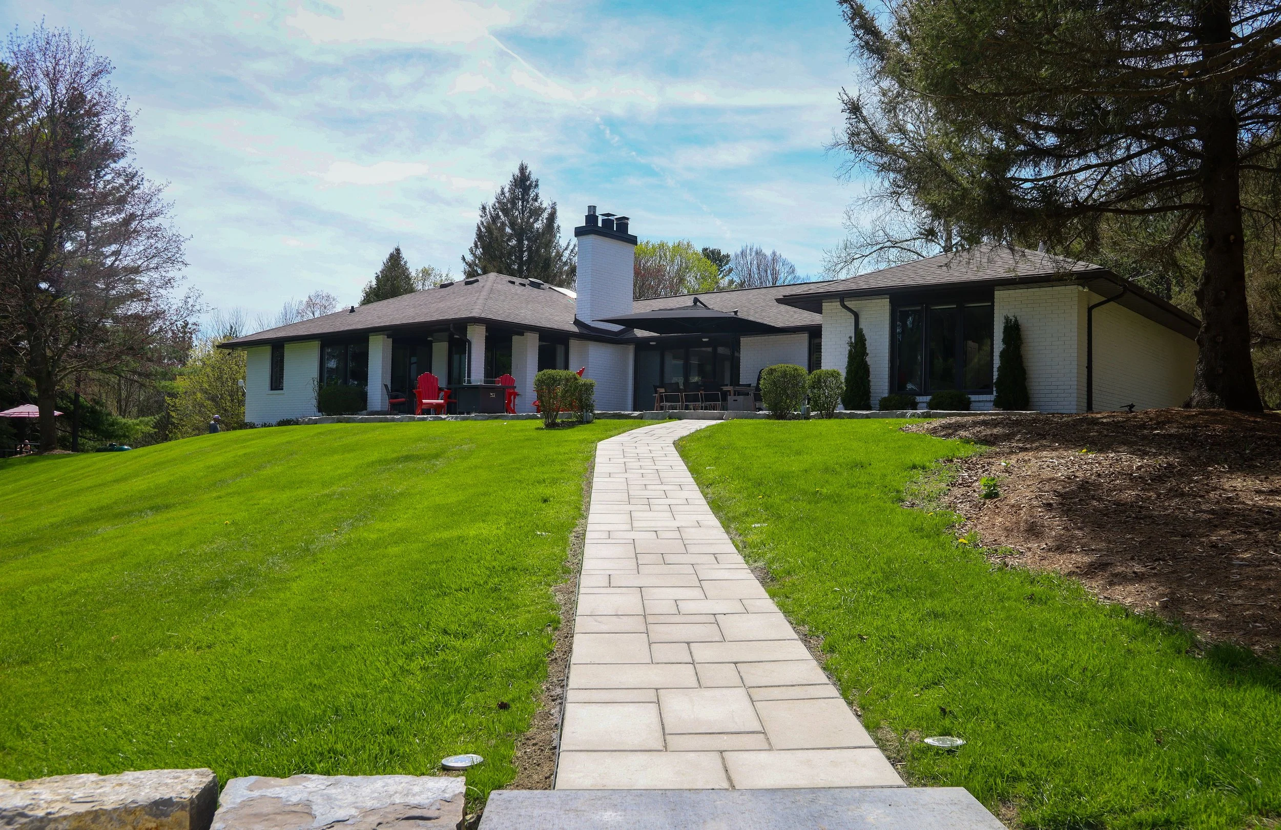 Exterior house painting project in Toronto